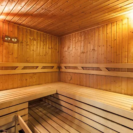 Hotel Rusava Chaty Kamp alanı